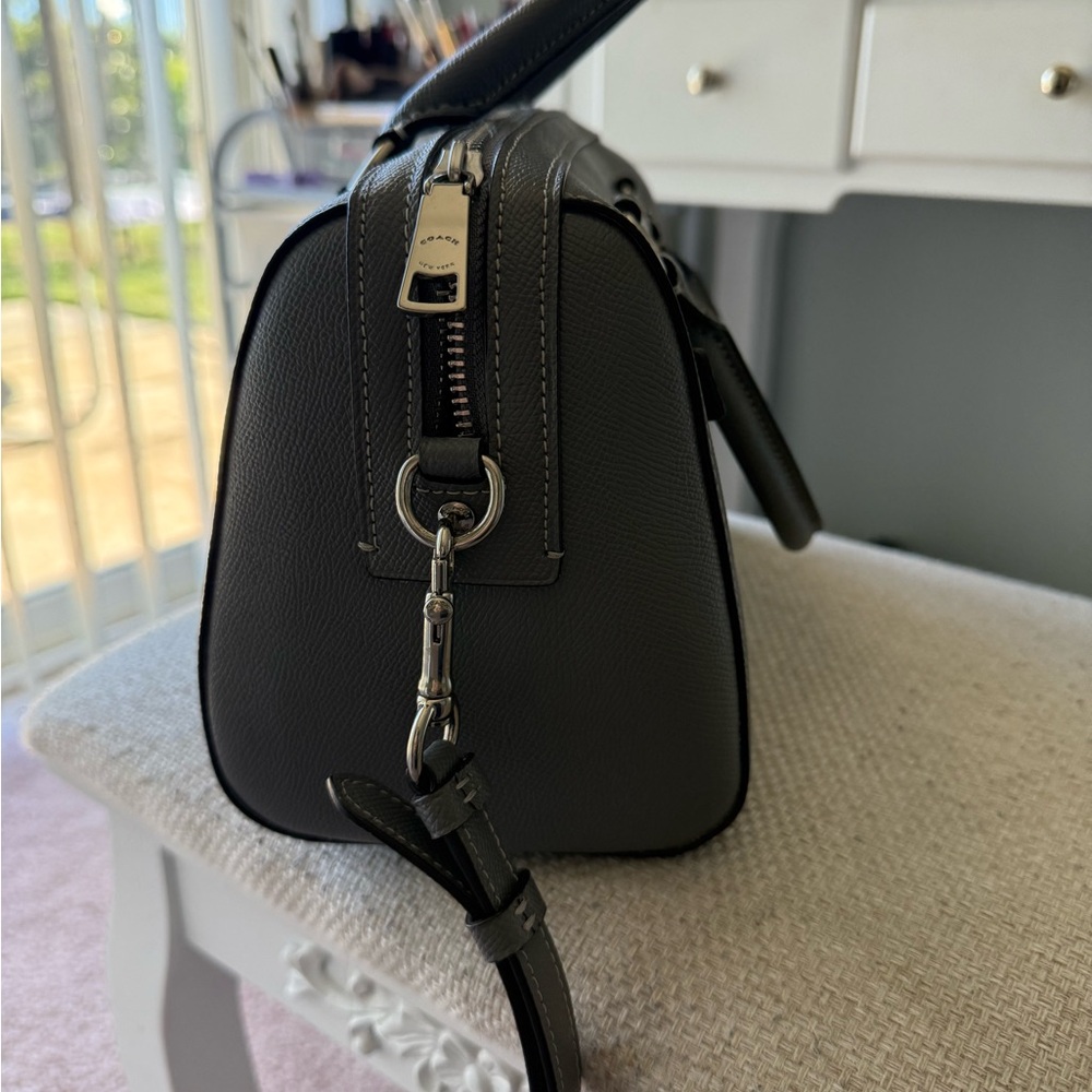 Coach Rowan Gray Leather Gray Bag - Picture 8 of 16